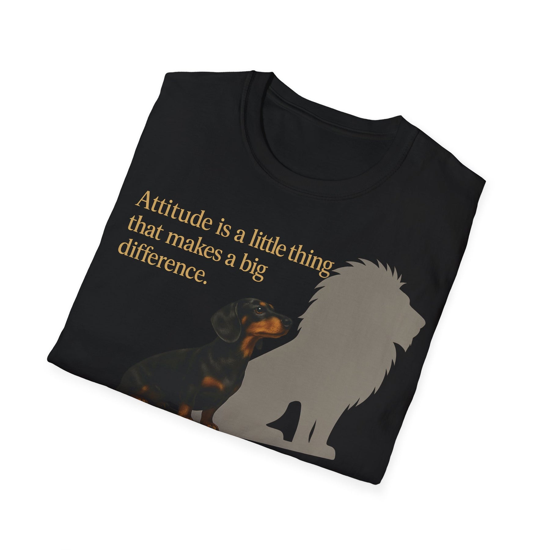 Dackel Shirt mit Spruch – „Attitude is a little thing…“ | Inspirierendes Motiv mit Löwen-Schatten – Lustiges T-Shirt | True Insights – Bild 17