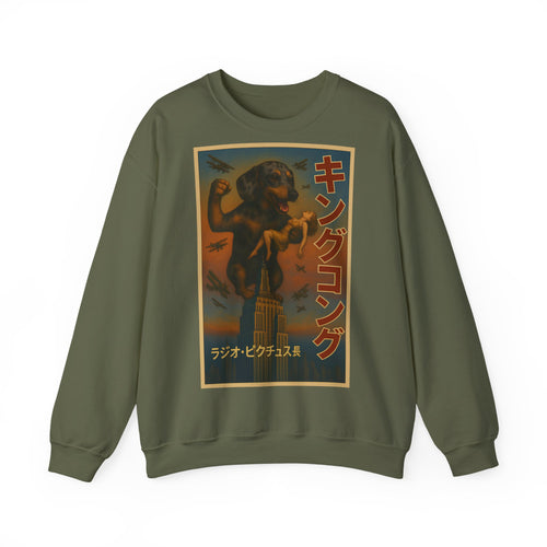 Dackel Sweatshirt – King Kong Parodie im Retro-Stil | Lustiger Unisex Pullover für Filmfans & Dackelliebhaber – Lustiges Sweatshirt | True Insights – Bild 1