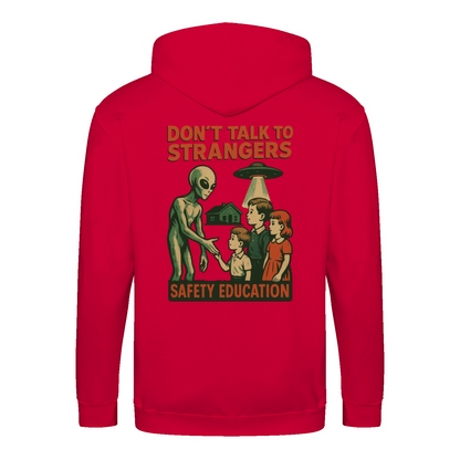 Don’t Talk to Strangers Zip Hoodie | Satirisches Alien-Motiv im Retro-Stil | Warnung im 50s Design 📝 Meta-Beschreibung:-Zip Hoodie-True Insights