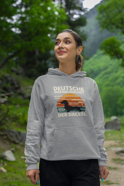 Deutsche Ingenieurskunst – Der Dackel | Satirisches Retro-Design mit Biss Hoodie