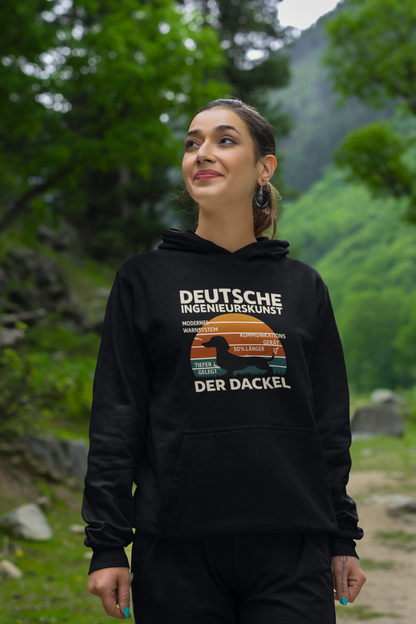 Deutsche Ingenieurskunst – Der Dackel | Satirisches Retro-Design mit Biss Hoodie