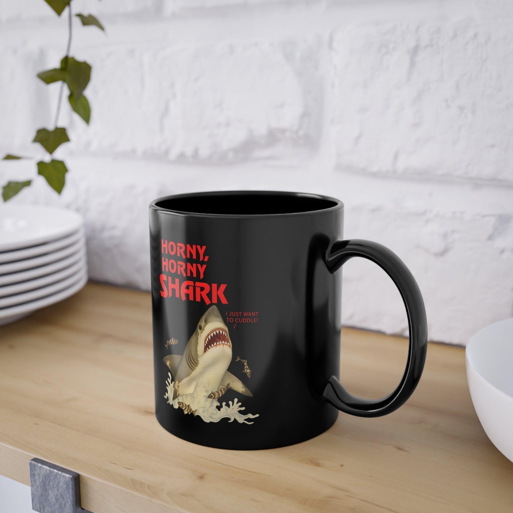 Vintage Motiv – 🦈 Horny, Horny Shark – Doppeldeutige Satire-Tasse im Retro-Stil | True Insights Design mit Humor