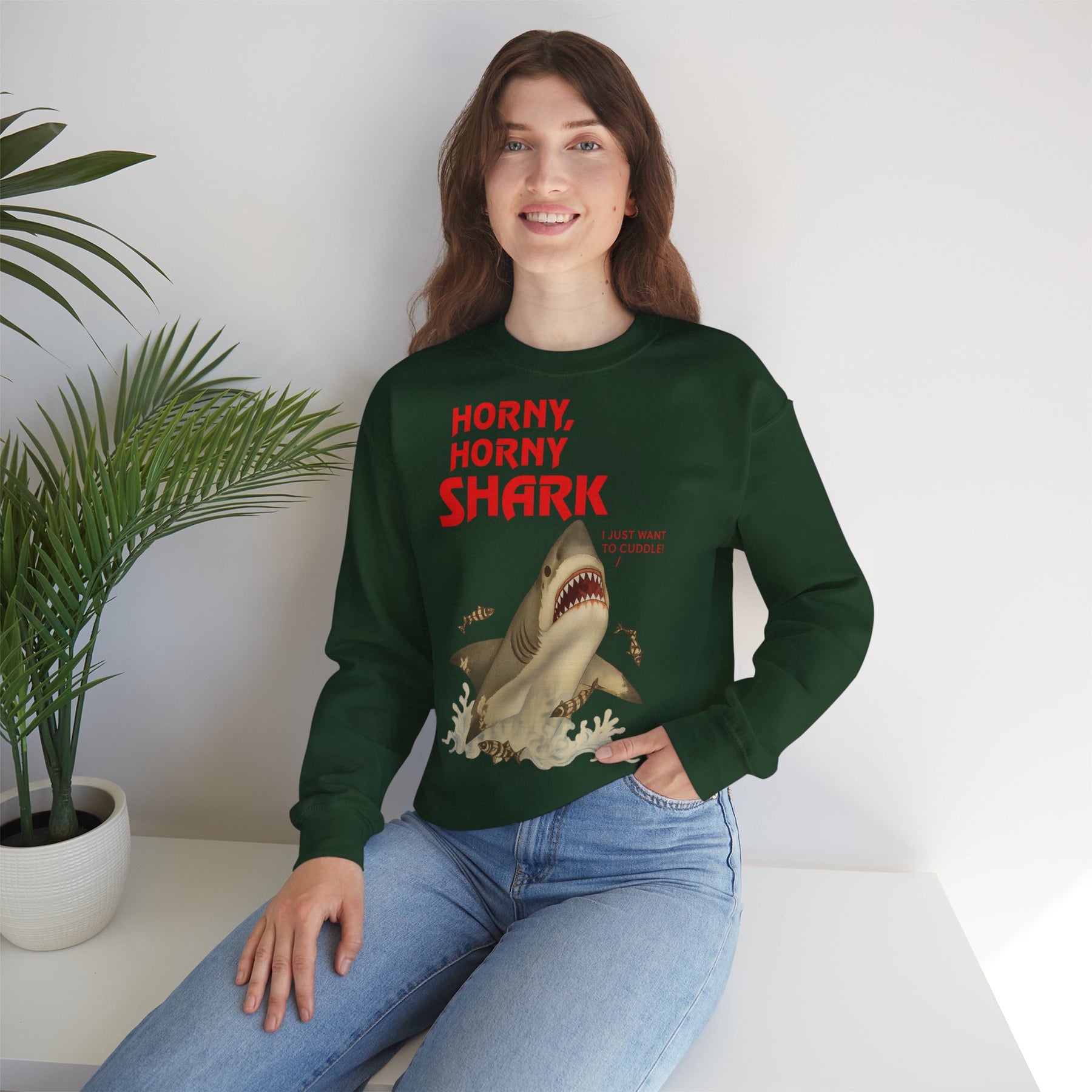 🦈 Horny, Horny Shark – Provokantes Sweatshirt mit Kuschelansage – Freches Satire-Design für mutige Statements | True Insights