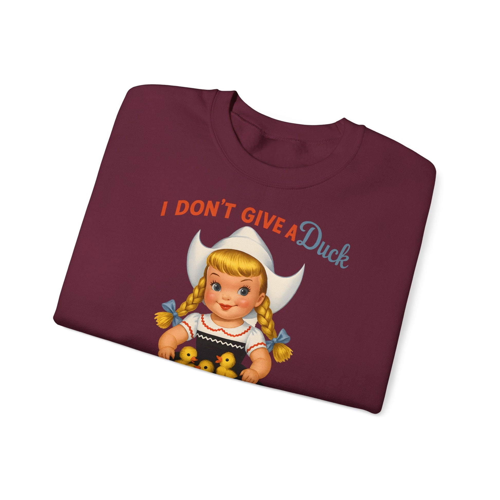 Sweatshirt – I Don't Give a Duck | Nostalgisches Vintage-Mädchen mit Küken – Humorvoll & Originell | True Insights Design mit Humor