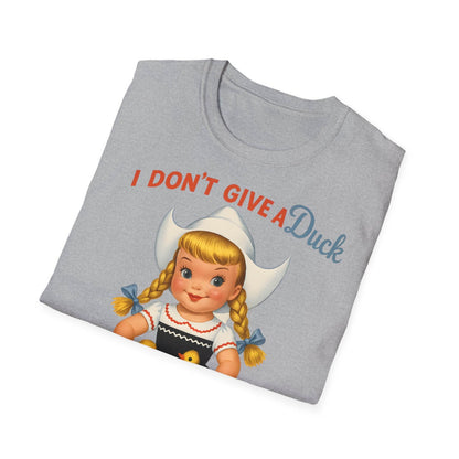 "I Don't Give a Duck | Nostalgisches Vintage-Mädchen mit Küken – Humorvoll & Originell" – Freches Satire-Design für mutige Statements | True Insights