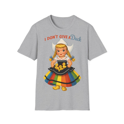 "I Don't Give a Duck | Nostalgisches Vintage-Mädchen mit Küken – Humorvoll & Originell" – Freches Satire-Design für mutige Statements | True Insights
