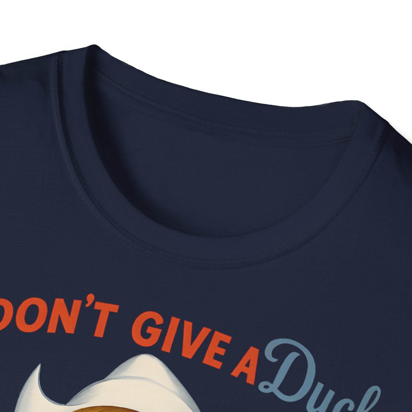 "I Don't Give a Duck | Nostalgisches Vintage-Mädchen mit Küken – Humorvoll & Originell" – Freches Satire-Design für mutige Statements | True Insights