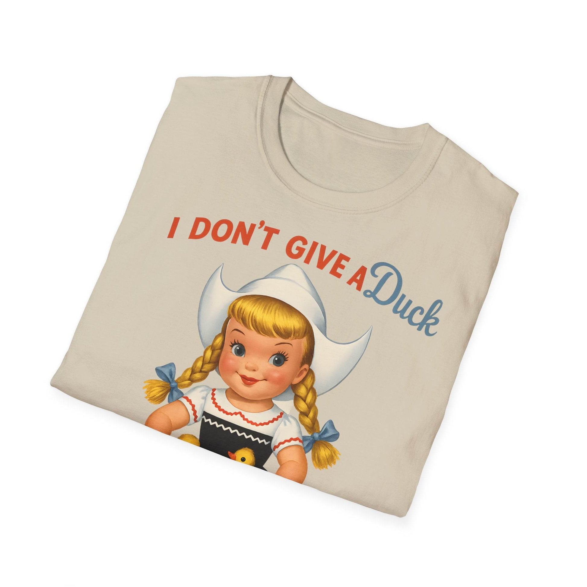 "I Don't Give a Duck | Nostalgisches Vintage-Mädchen mit Küken – Humorvoll & Originell" – Freches Satire-Design für mutige Statements | True Insights