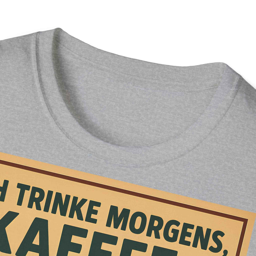 Das anthrazitfarbene T‑Shirt zeigt in Frontansicht einen retro 50er‑Aufdruck mit humorvollem Coffee‑Slogan von True Insights.