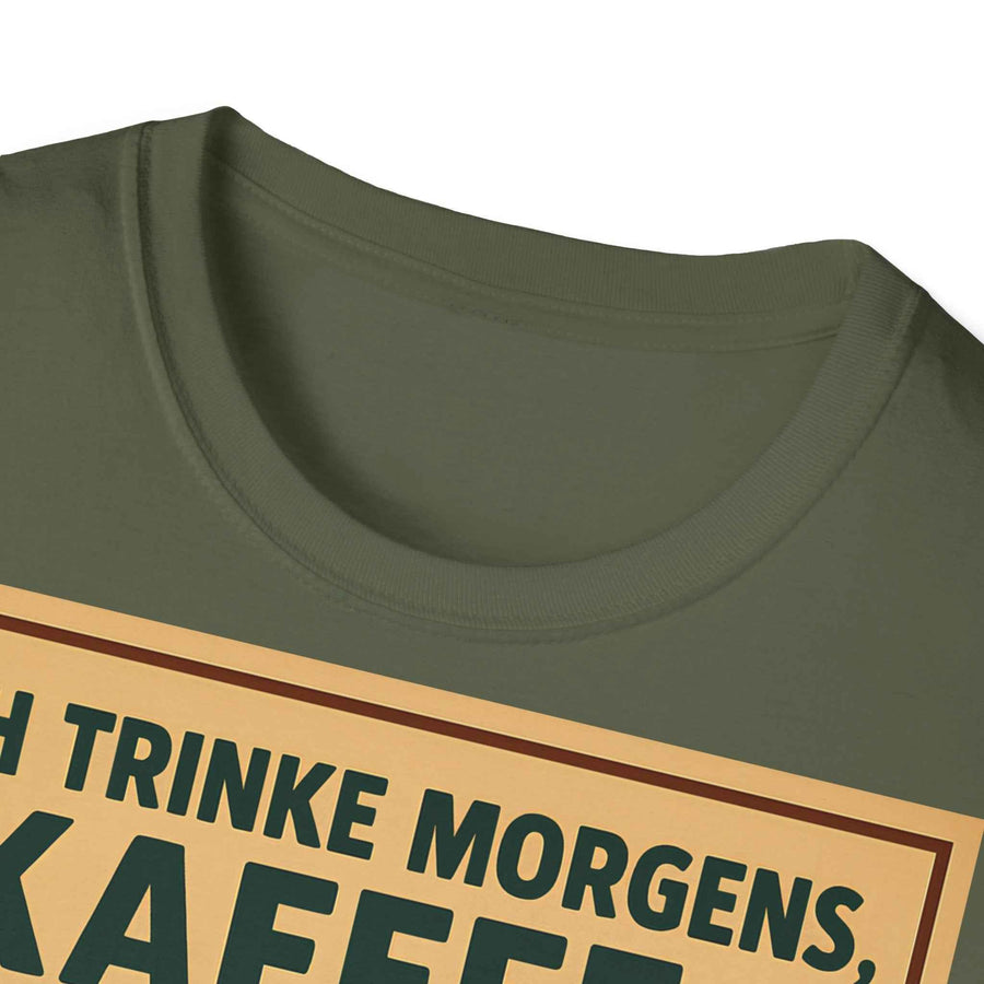 Zeigt frontal ein anthrazitfarbenes T‑Shirt mit 50er-Jahre Retro-Aufdruck 'I drink coffee...' auf der Brust, von True Insights.