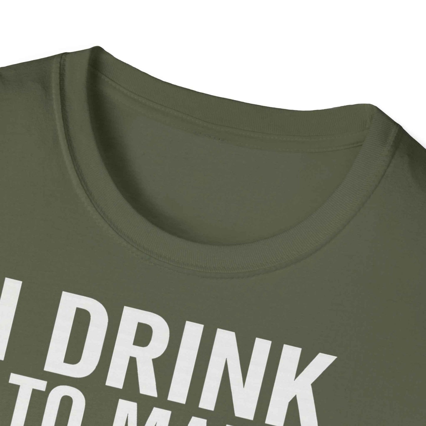 I drink to make other people more interesting – Ernest Hemingway Zitat auf T-Shirt