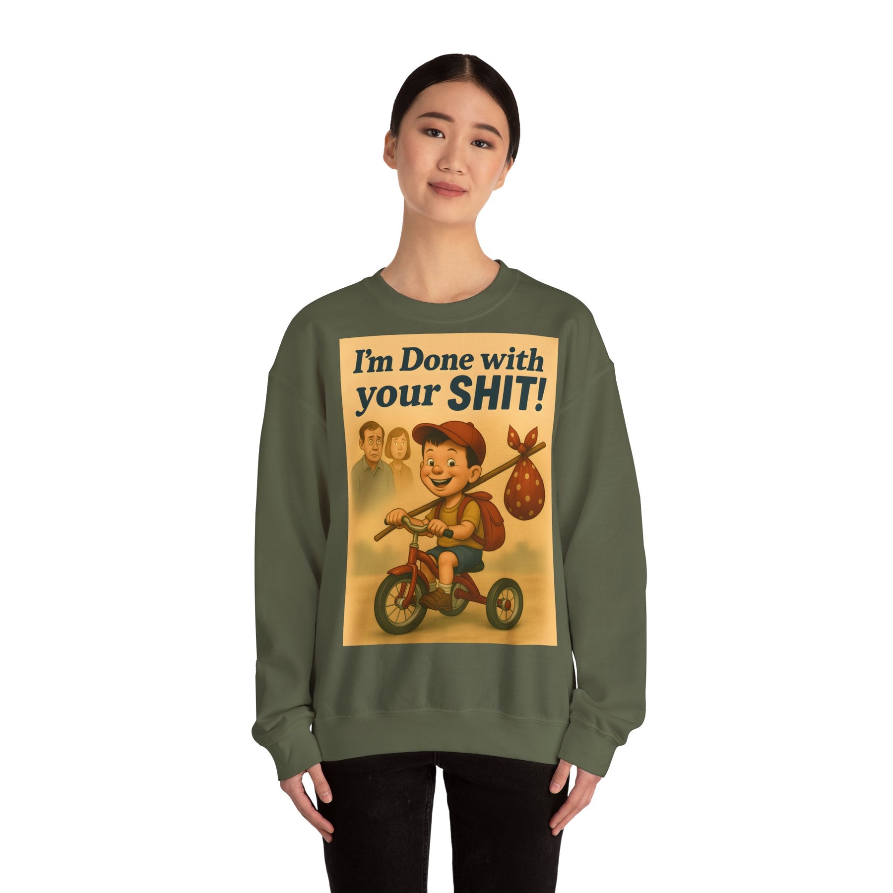 Zeigt ein aschgraues Sweatshirt mit Retro-Dreirad und dem Schriftzug „I’m Done with Your SHIT“, präsentiert von True Insights.