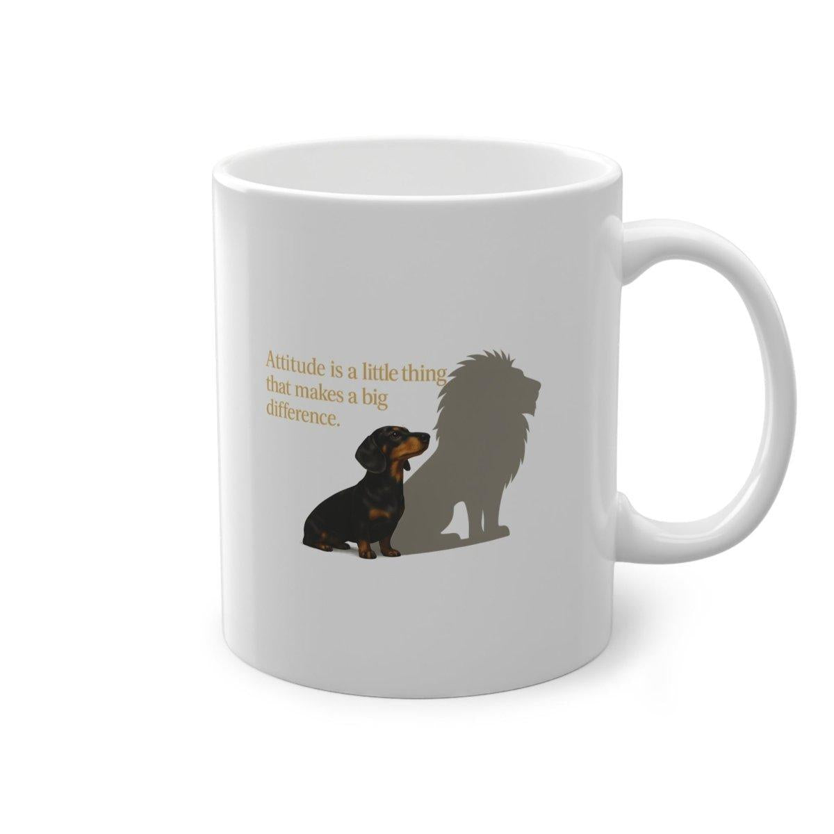 Inspirierende Dackel-Tasse – „Attitude is a little thing…“ – Lustiges Mug | True Insights – Bild 2