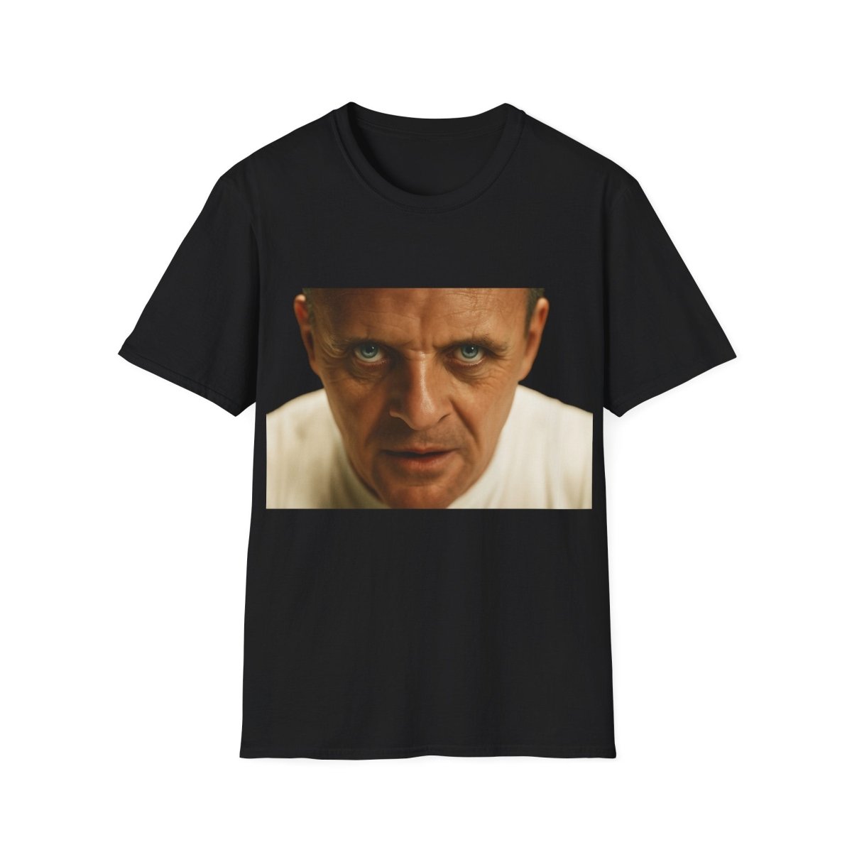 Intensivblick – Kultfilm-Charakter auf Shirt | Satirisches Film-T-Shirt für echte Cineasten – Freches Satire-Design für mutige Statements | True Insights