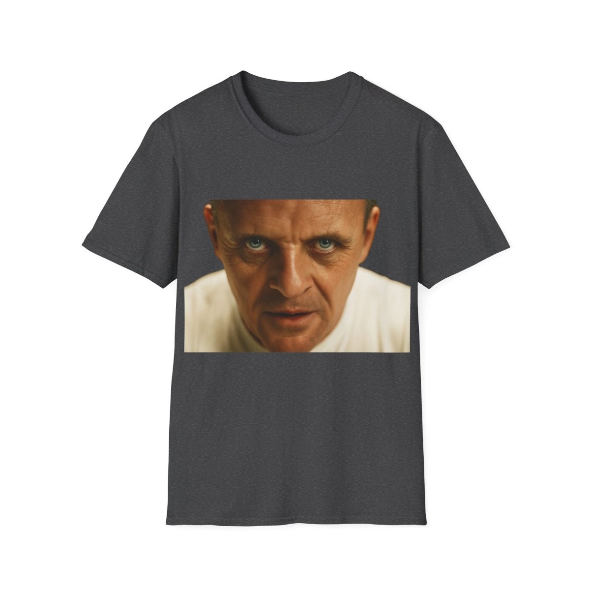 Intensivblick – Kultfilm-Charakter auf Shirt | Satirisches Film-T-Shirt für echte Cineasten – Freches Satire-Design für mutige Statements | True Insights