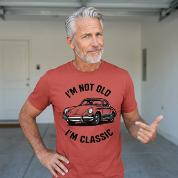 I'm Not Old, I'm Classic – Porsche Car T-Shirt – getragen