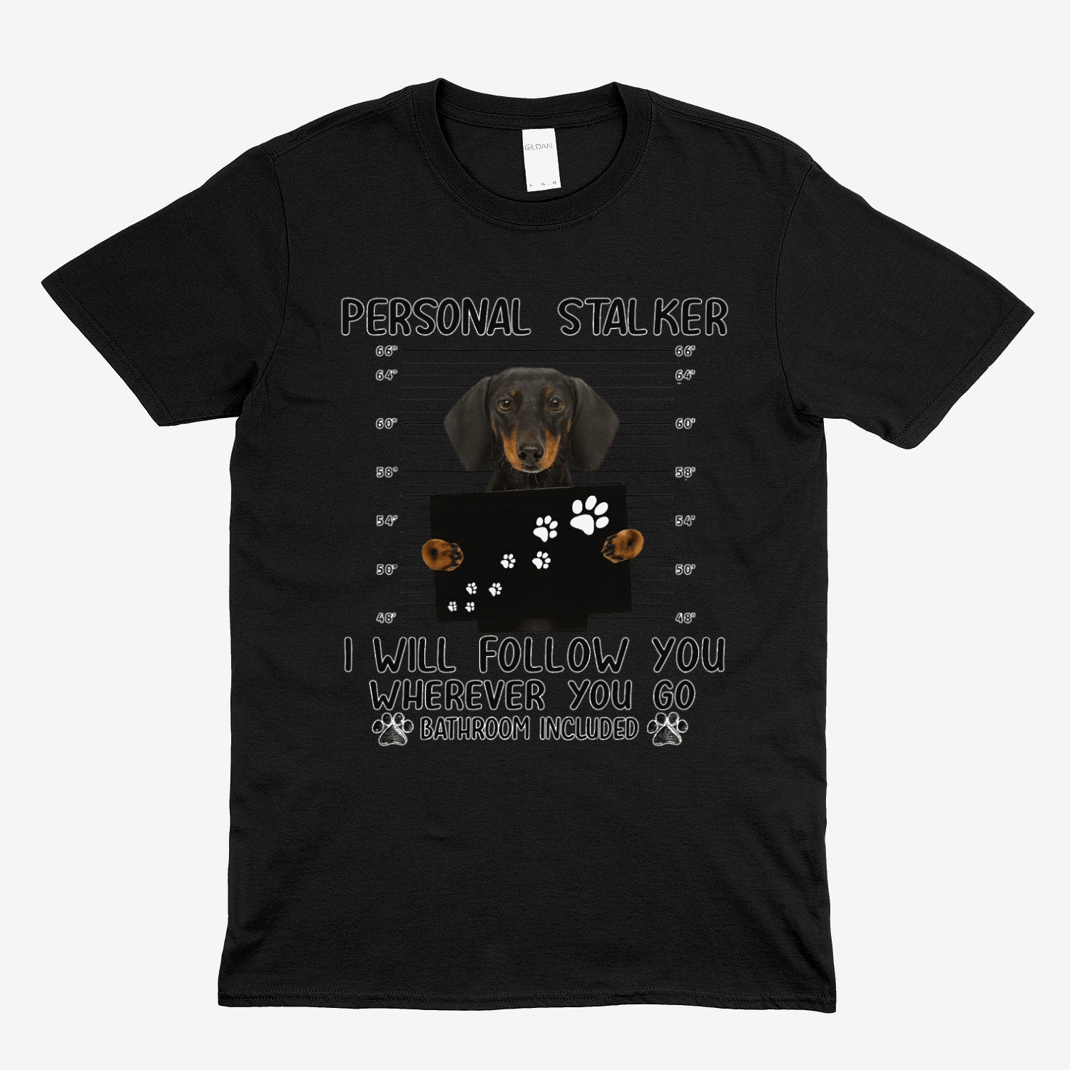 Dackel T-Shirt – „Personal Stalker“  Geschenk für Hundeliebhaber