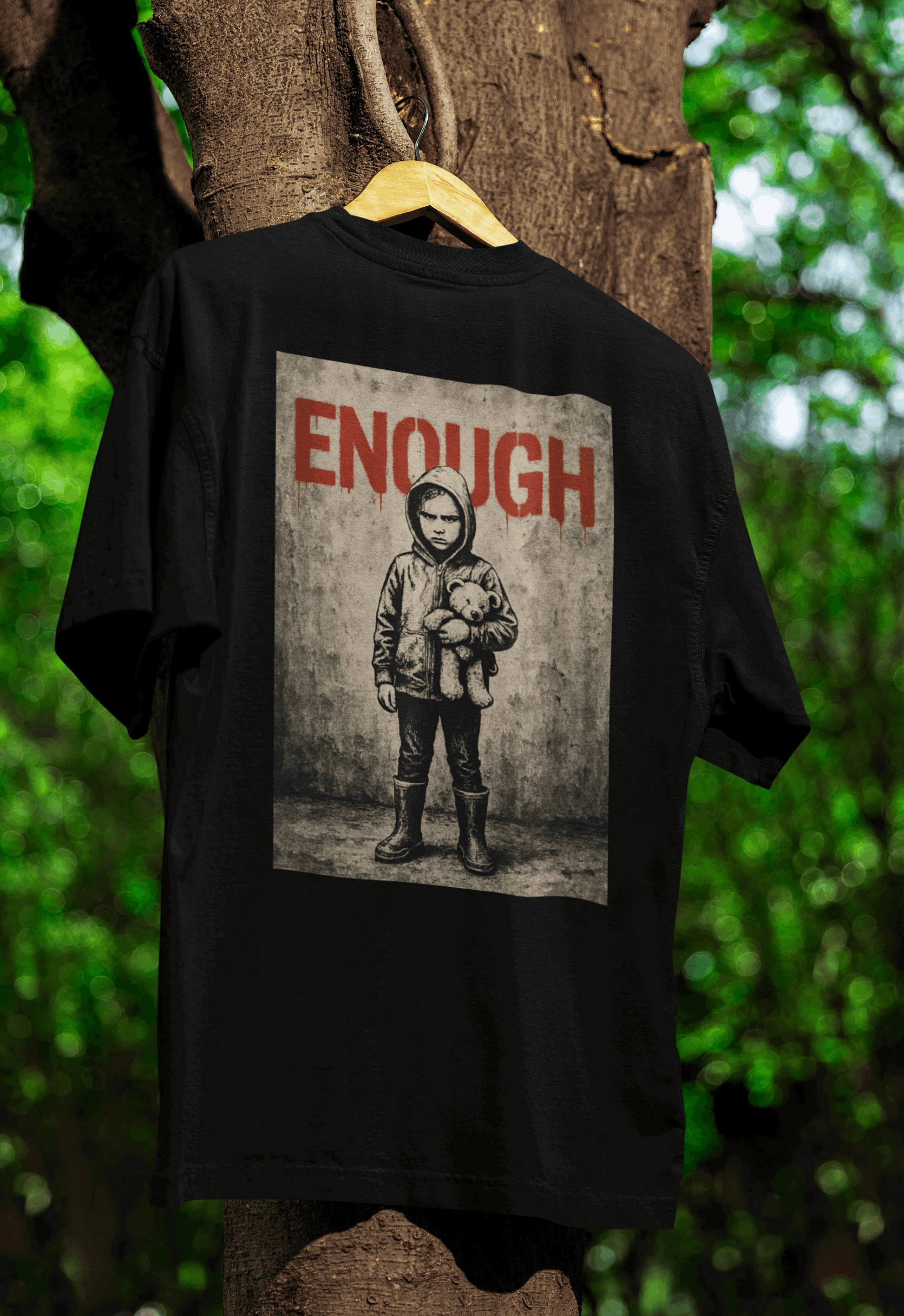 „ENOUGH“ – Protestkunst mit Haltung | Street-Art Statement Shirt