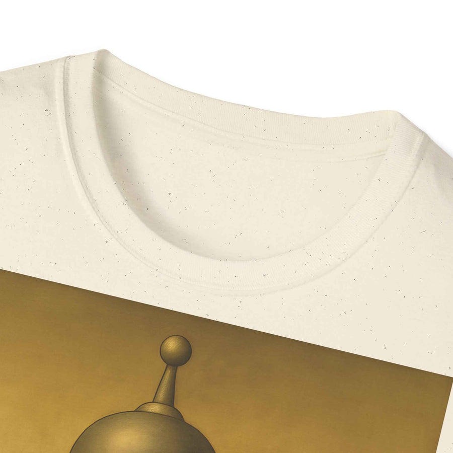 Anthrazitfarbenes T‑Shirt zeigt Mona Lisa mit Benders Roboterkopf im Renaissance-Look, frontal fotografiert von True Insights.