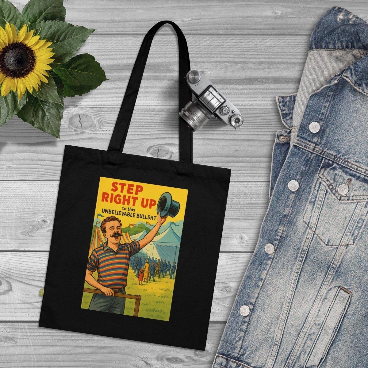 Step Right Up – Vintage-Zirkus-Stoffbeutel mit satirischem Jahrmarkt-Motiv-Bags-True Insights