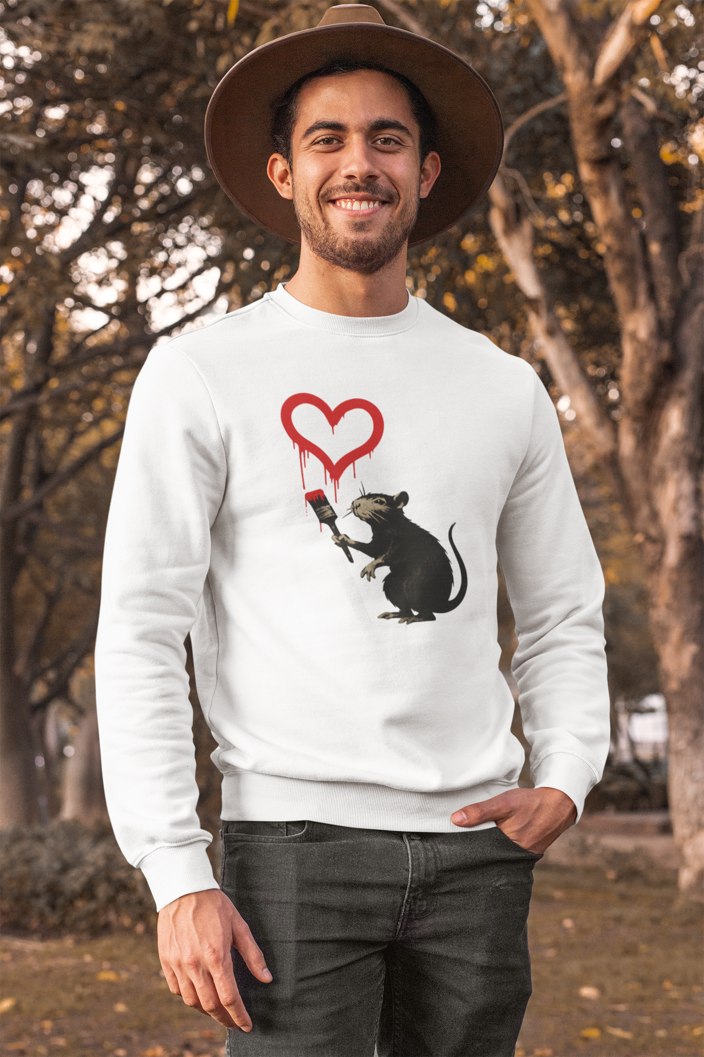 Sweatshirt ›Ratte mit Herz‹ – Streetart Style, Satirisches Kunst-Statement-Sweatshirt-True Insights