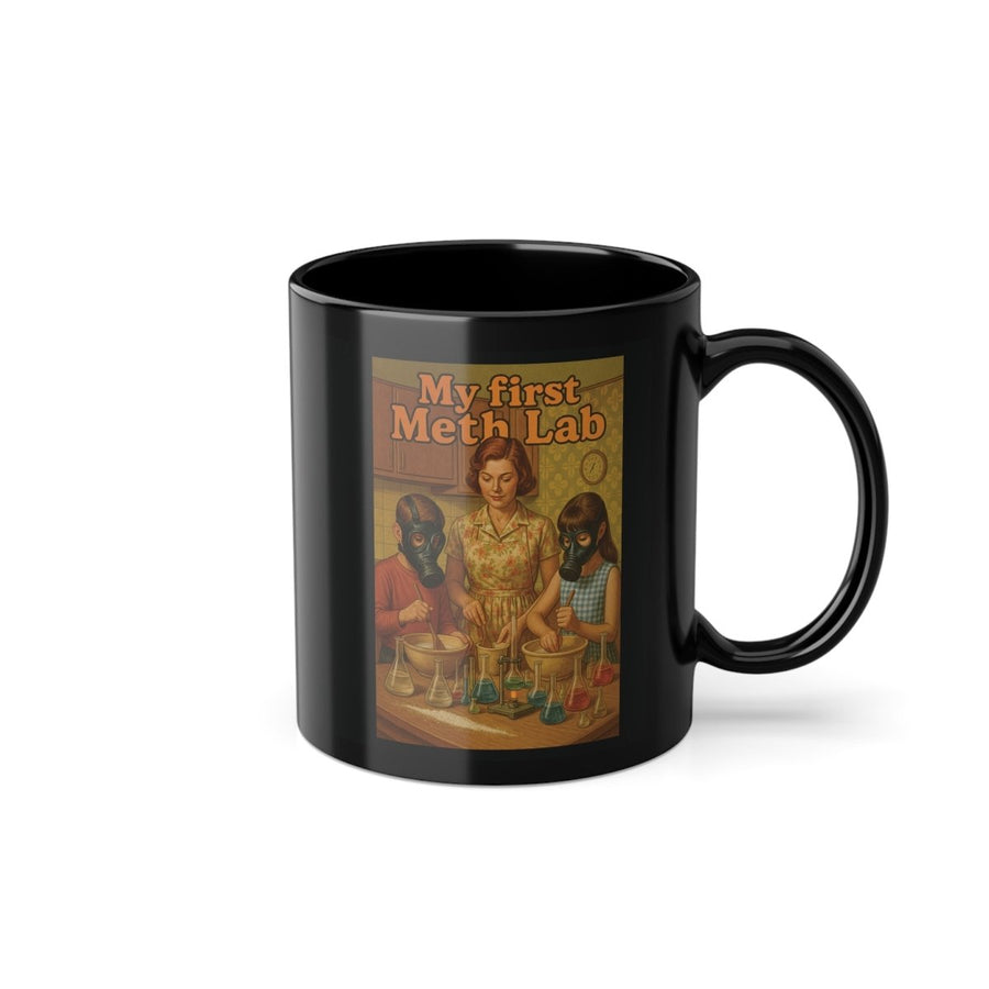 Tasse – „My First Meth Lab“ (Satirische Retro-Edition) schwarz-Mug-True Insights