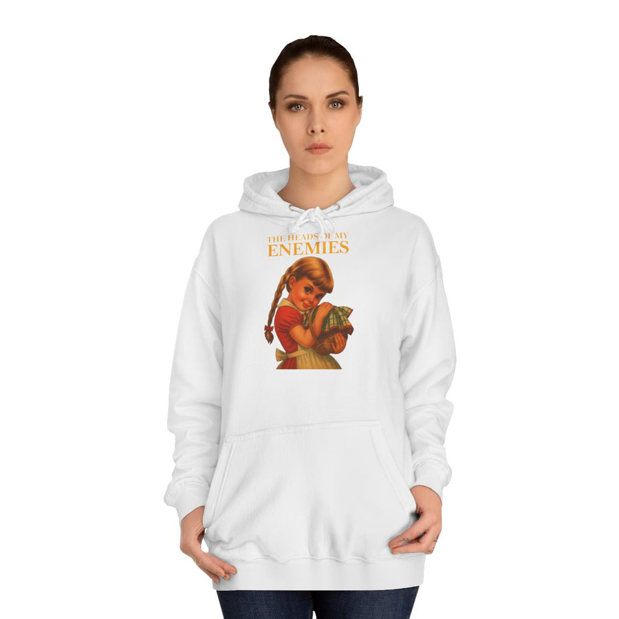 Hoodie „The Heads of My Enemies“ – Retro-Satire im Kinderbuch-Stil – Arctic White – von Frau getragen