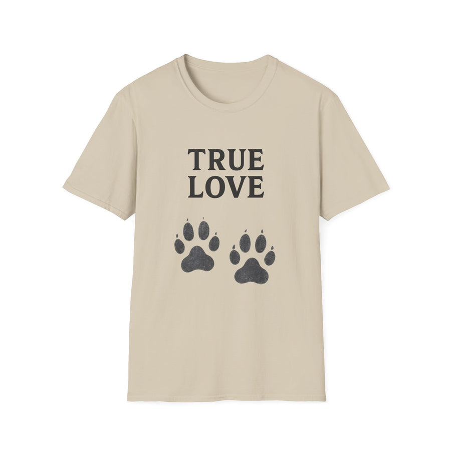 Beiges T-Shirt mit schwarzem Text TRUE LOVE und zwei Pfotenkissen, Hundethema True Insights.