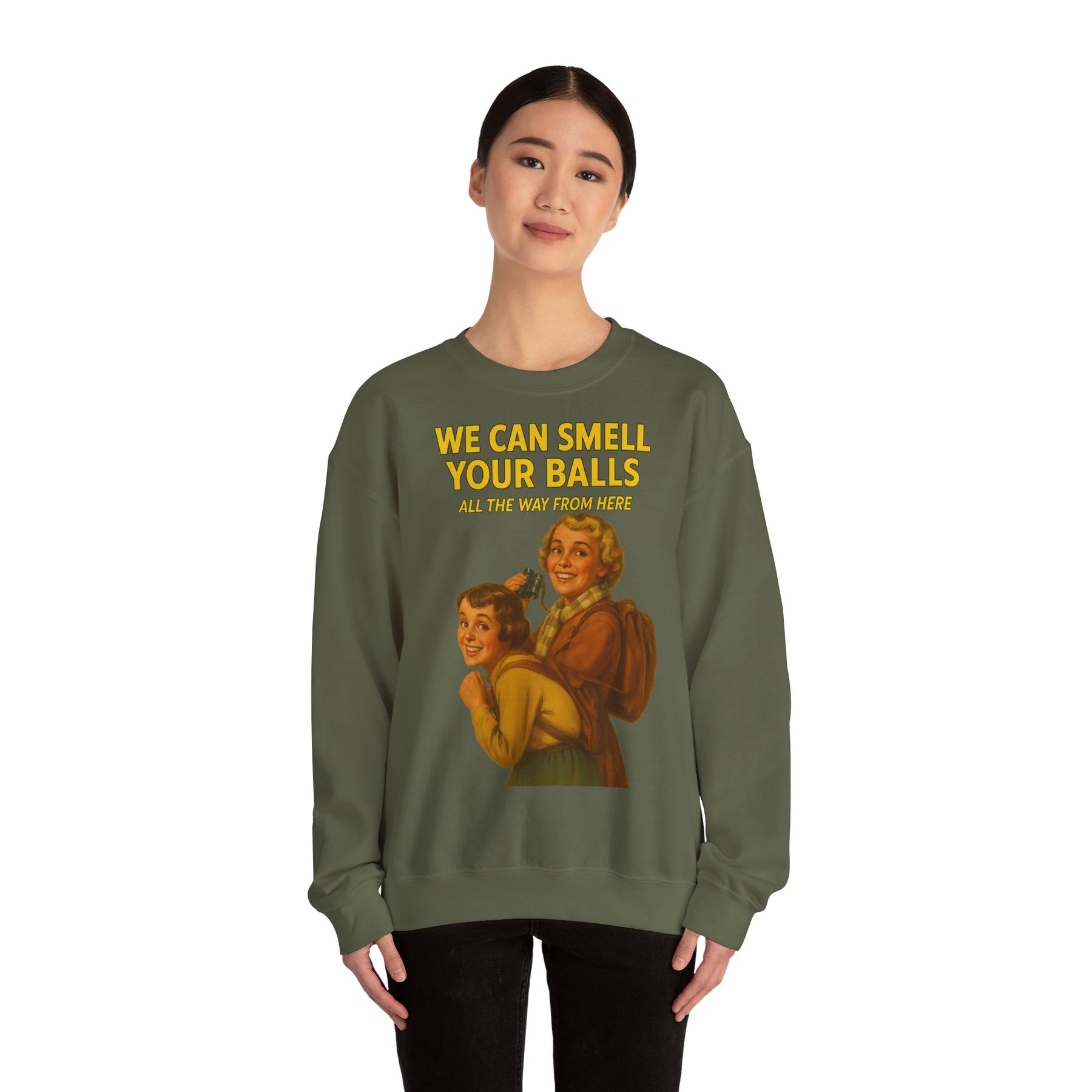 Sweatshirt – Vintage Sweatshirt – „We Can Smell Your Balls“ im Spioninnen-Stil | True Insights Design mit Humor