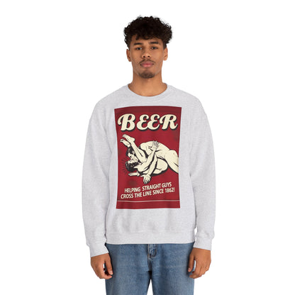 Sweatshirt – Witziges Retro Bier Sweatshirt – BEER - Helping Straight Guys Cross the Line Since 1862! Partywear Statement | True Insights Design mit Humor