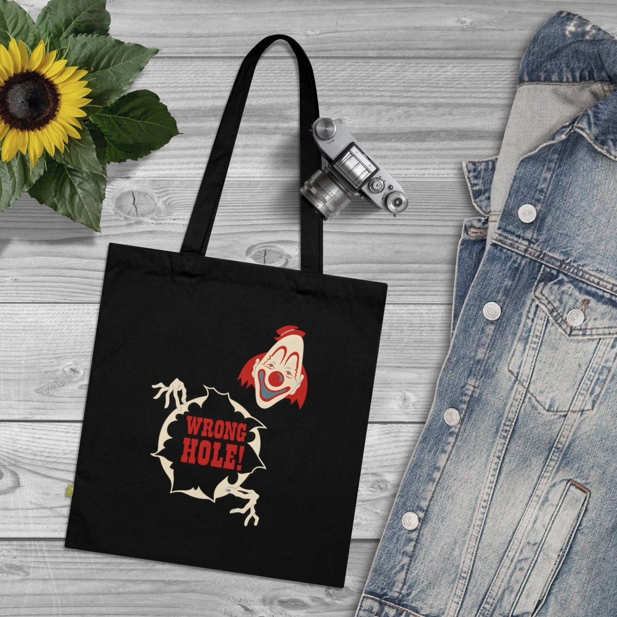 Wrong Hole! – Provokante Totebag mit Clown-Motiv-Bags-True Insights